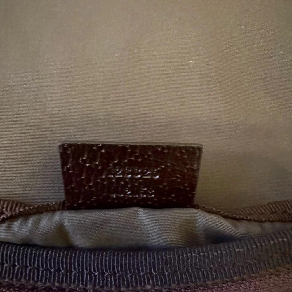 Gucci GG Supreme Diaper Bag - Picture 3 of 6